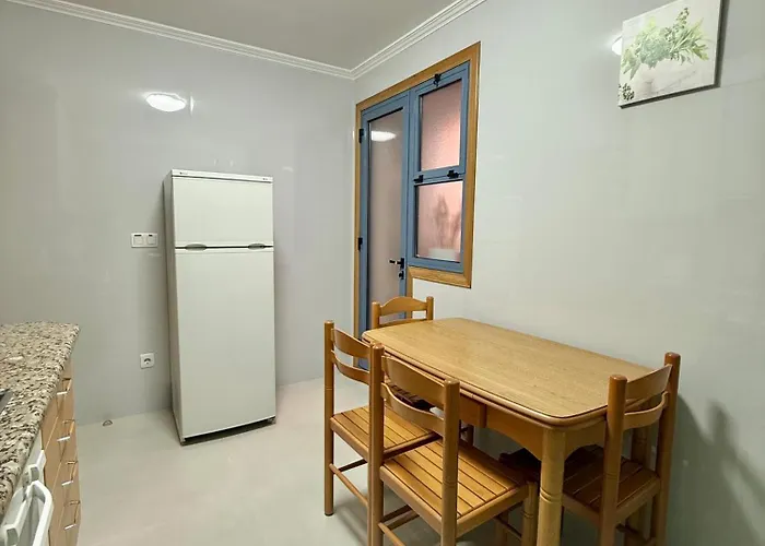 Bonito En La Marinera De Portonovo *